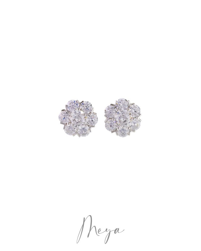 莫桑石5mm 花簇耳針 / 銀色